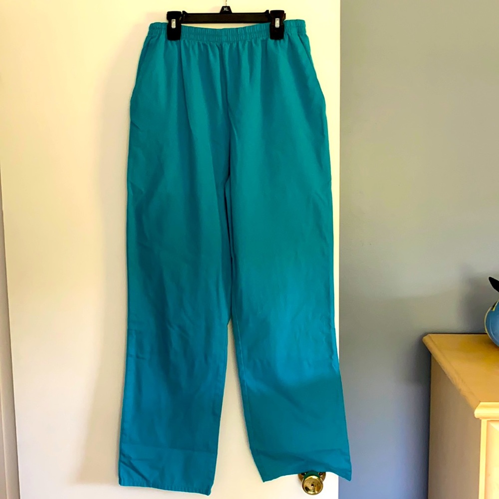 Cherokee scrub bottoms in blue/teal